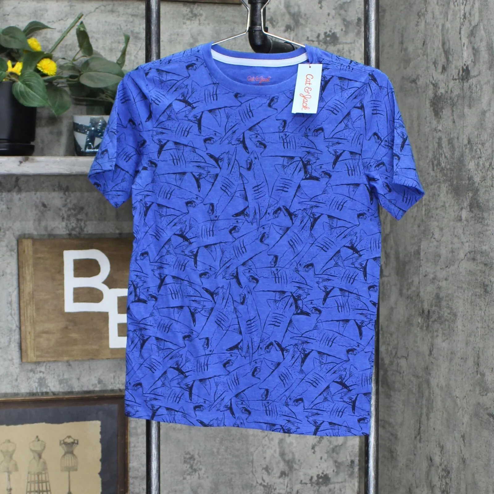 Cat & Jack Boys' Shark Print Short Sleeve T-Shirt