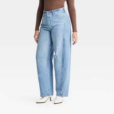 New - Universal Thread Women's Jeans Curved Leg High-Rise Relaxed Denim